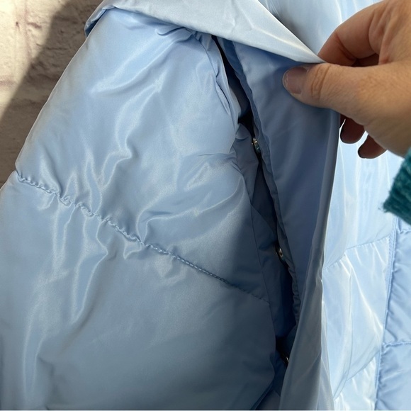 NWT WEWOREWHAT Snap Off Sleeve Puffer Jacket in Blue Bell - Picture 10 of 16